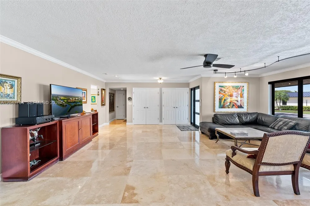 7430 SW 142nd Ter Palmetto Bay, FL 33158