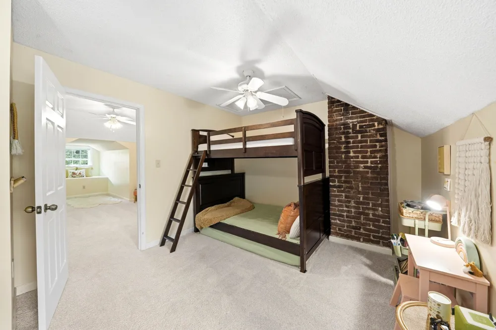 1641 Old Fayetteville Hwy Lynchburg, TN 37352