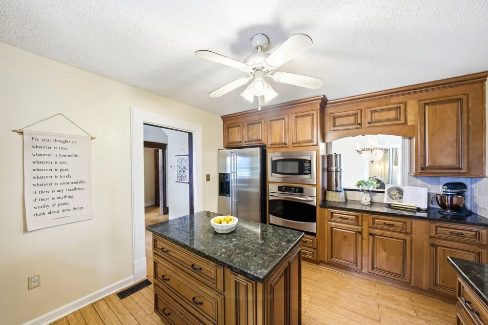 1641 Old Fayetteville Hwy Lynchburg, TN 37352