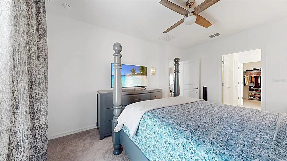 33941 SKY BLOSSOM CIRCLE Leesburg, FL 34788