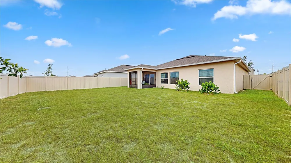 33941 SKY BLOSSOM CIRCLE Leesburg, FL 34788