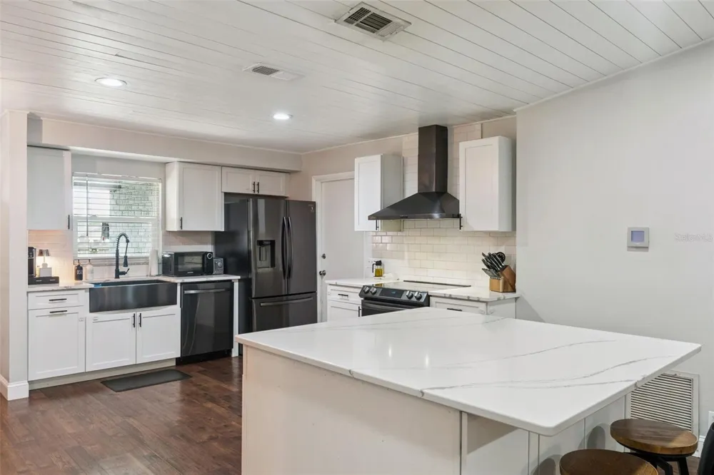 1404 BEVERLY LANE Casselberry, FL 32707