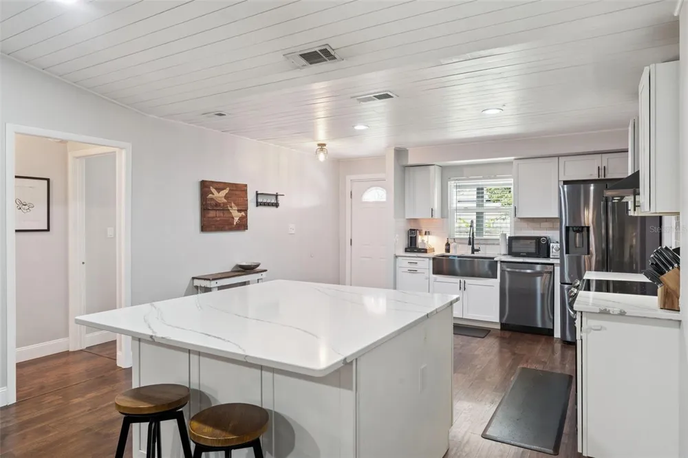 1404 BEVERLY LANE Casselberry, FL 32707