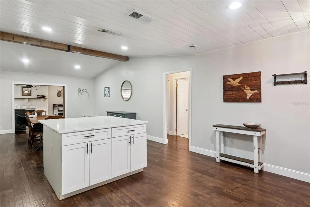 1404 BEVERLY LANE Casselberry, FL 32707