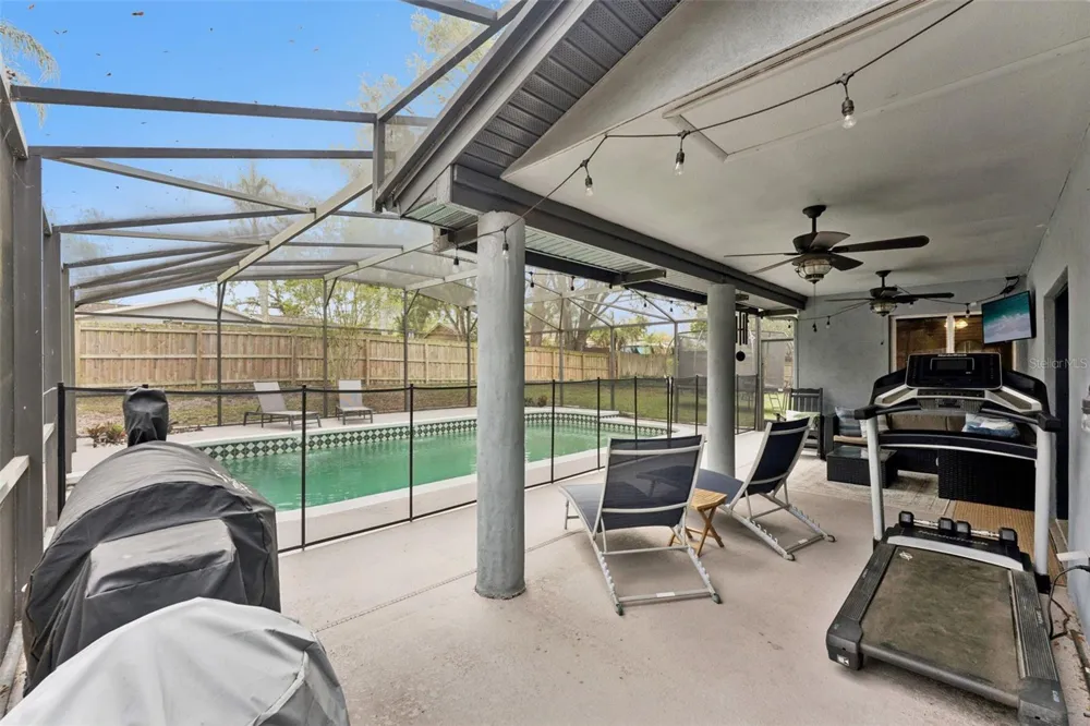 1404 BEVERLY LANE Casselberry, FL 32707
