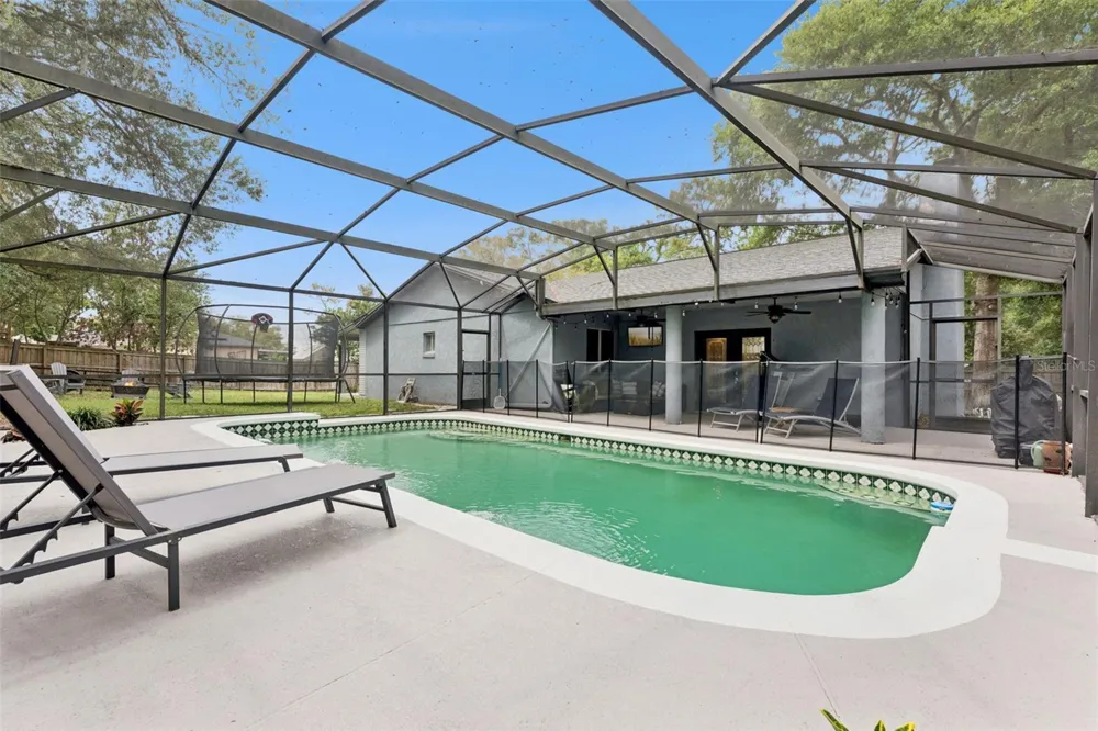 1404 BEVERLY LANE Casselberry, FL 32707