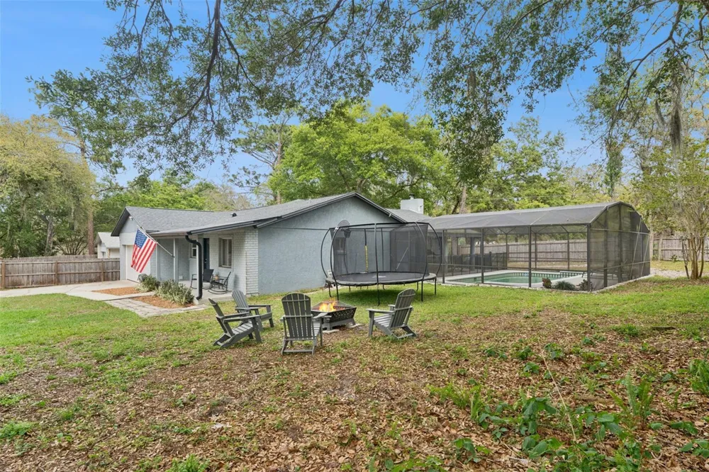 1404 BEVERLY LANE Casselberry, FL 32707