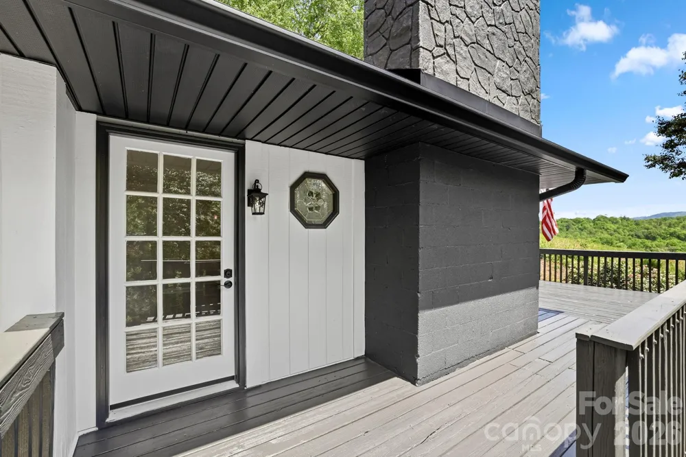 270 Blake Branch Road Sylva, NC 28779