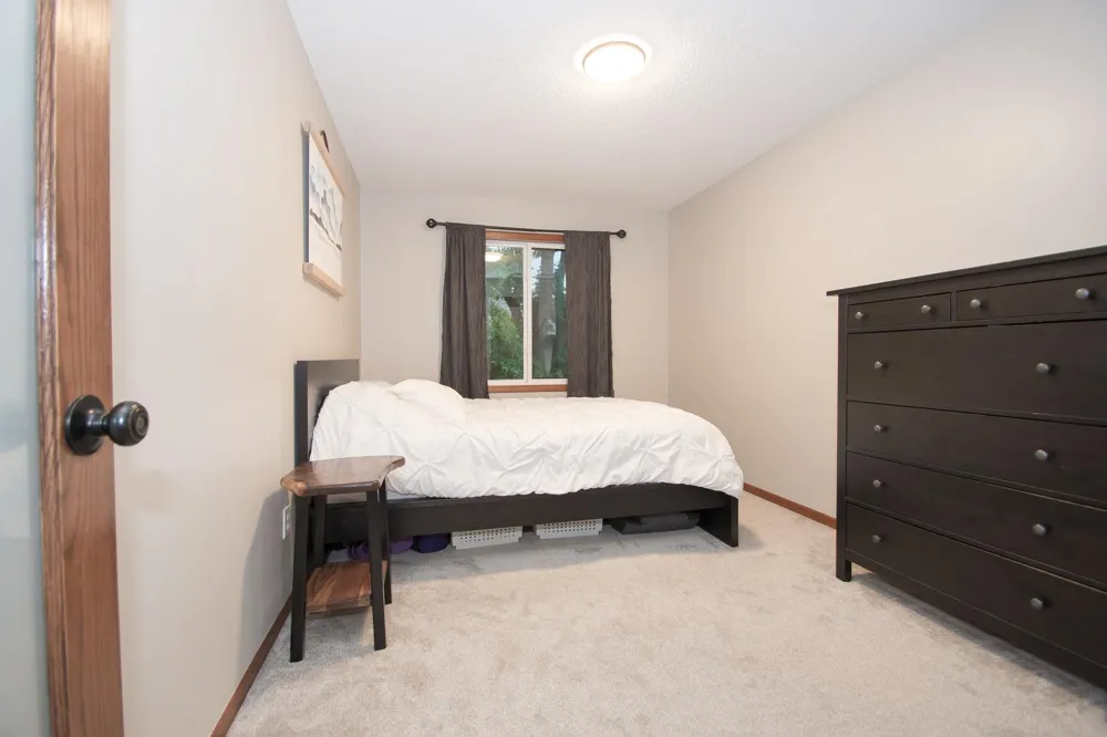 544 Auburn Place NW #H Elk River, MN 55330