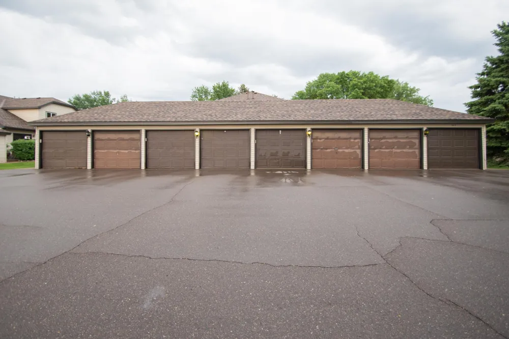 544 Auburn Place NW #H Elk River, MN 55330