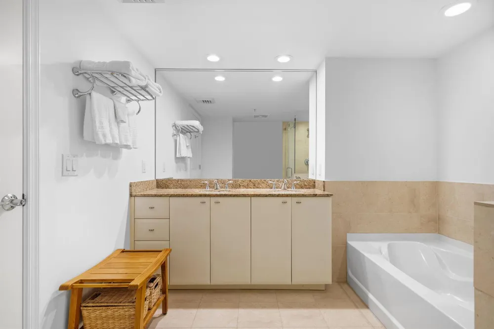 610 W Las Olas Boulevard #1013n Fort Lauderdale, FL 33312