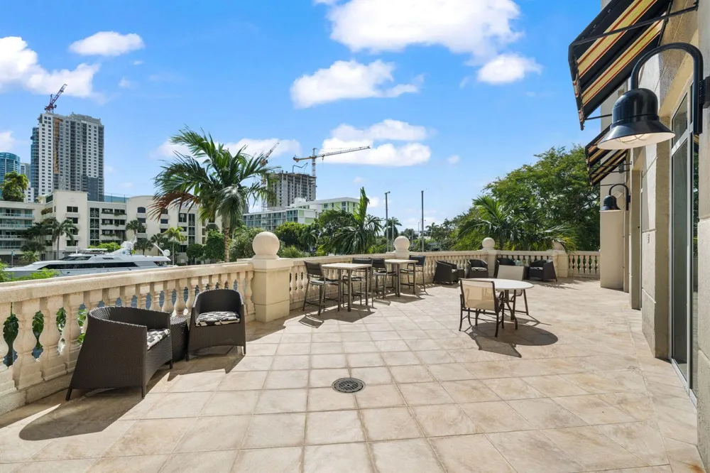 610 W Las Olas Boulevard #1013n Fort Lauderdale, FL 33312