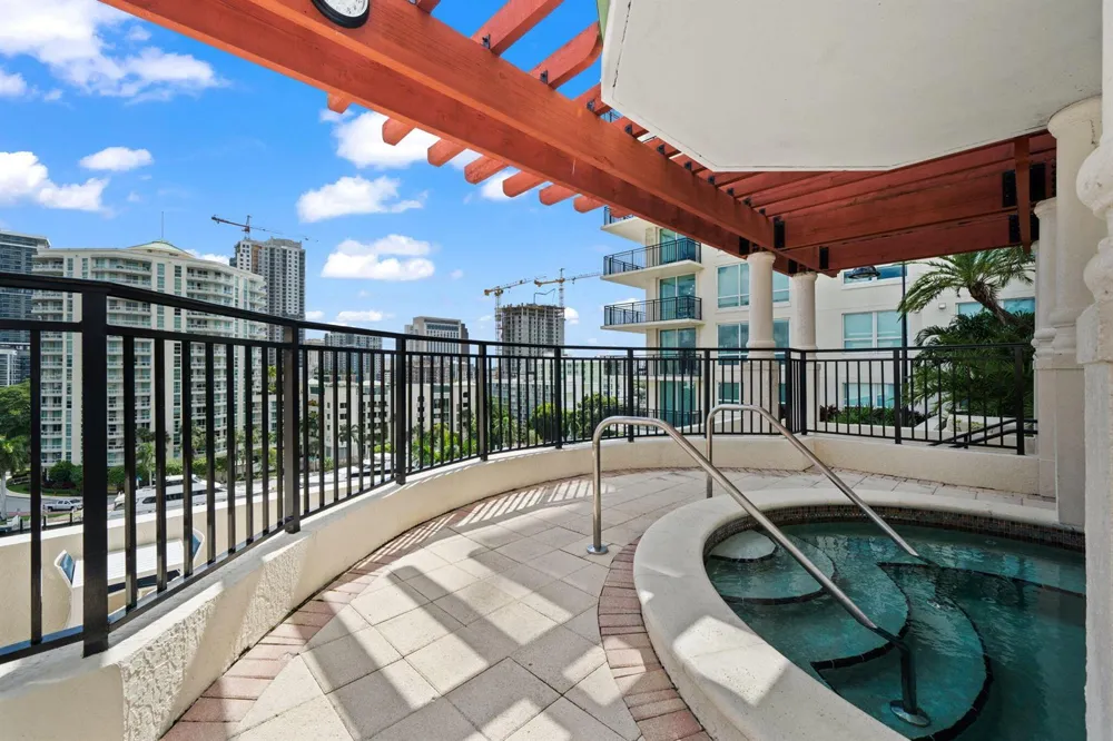 610 W Las Olas Boulevard #1013n Fort Lauderdale, FL 33312