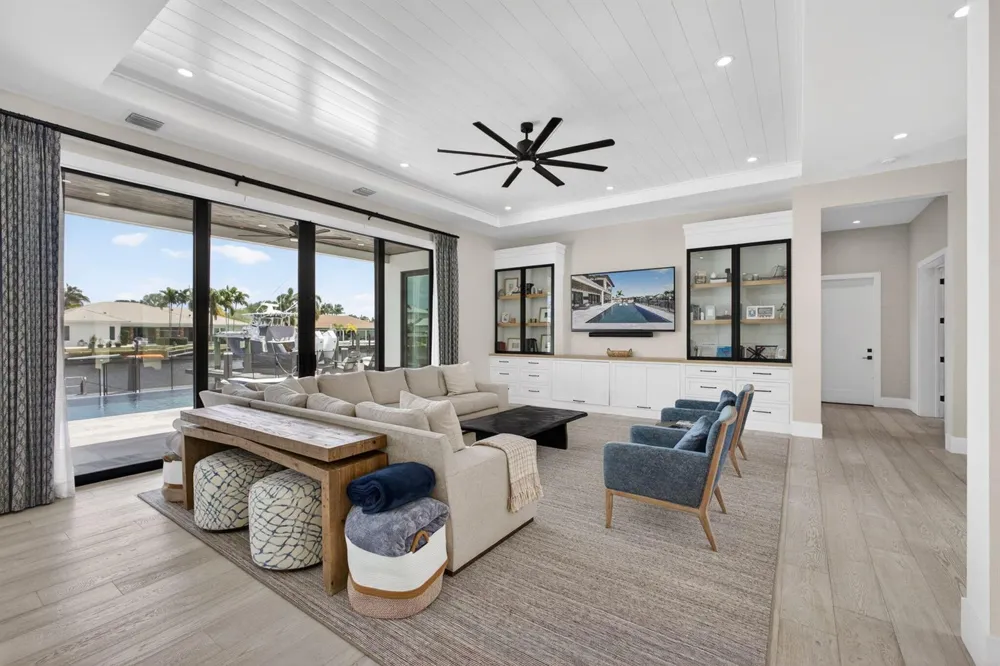 824 Shore Drive North Palm Beach, FL 33408