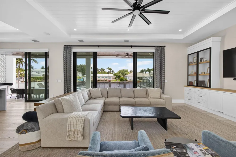 824 Shore Drive North Palm Beach, FL 33408