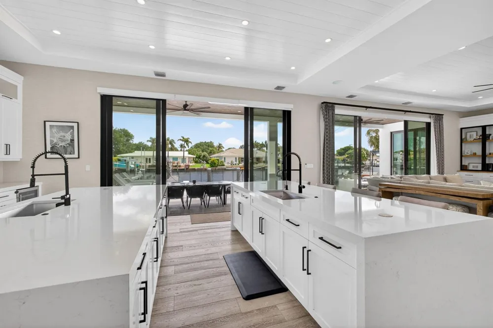 824 Shore Drive North Palm Beach, FL 33408