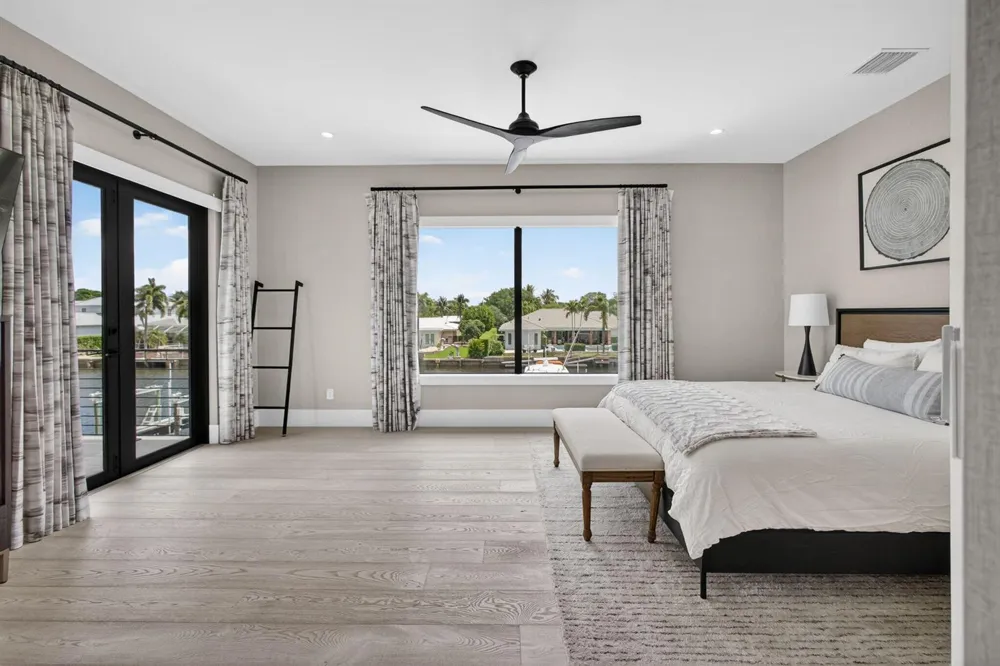 824 Shore Drive North Palm Beach, FL 33408