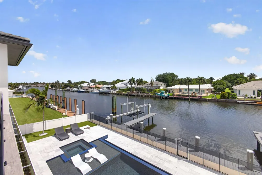 824 Shore Drive North Palm Beach, FL 33408