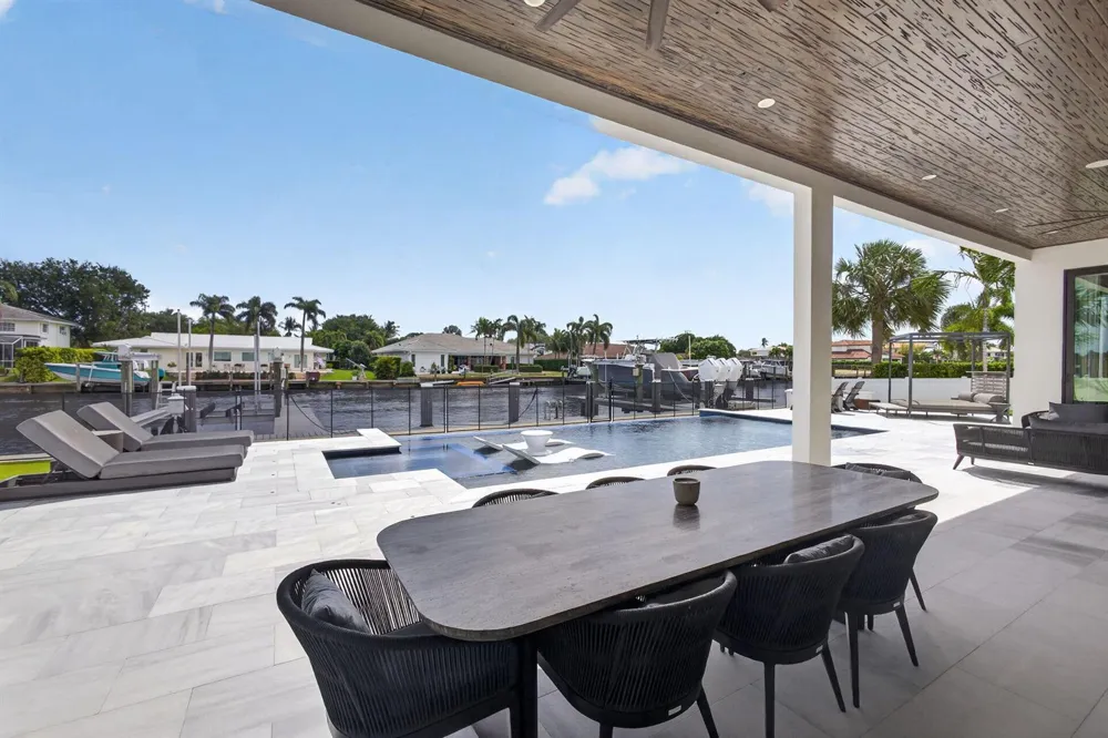 824 Shore Drive North Palm Beach, FL 33408
