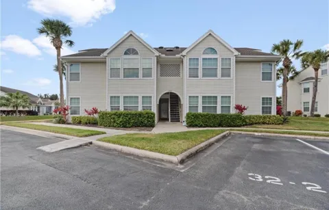 1907 Aynsley Way #32-2