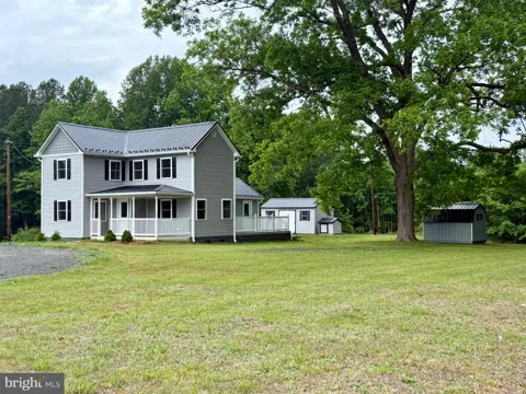 439 VALLEY DRIVE