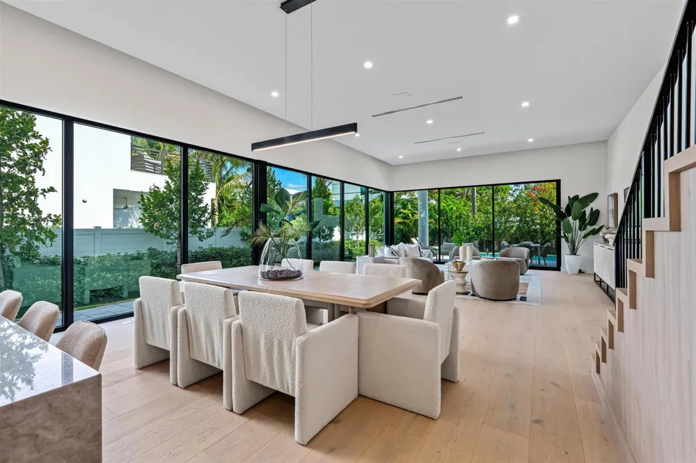 723 Lake Avenue Delray Beach, FL 33483