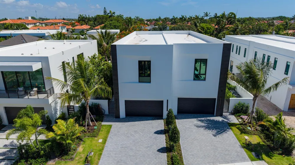 723 Lake Avenue Delray Beach, FL 33483