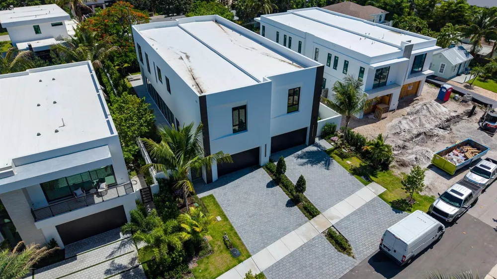 723 Lake Avenue Delray Beach, FL 33483