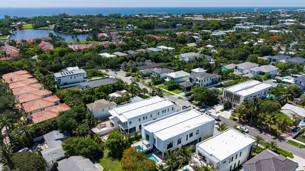 723 Lake Avenue Delray Beach, FL 33483