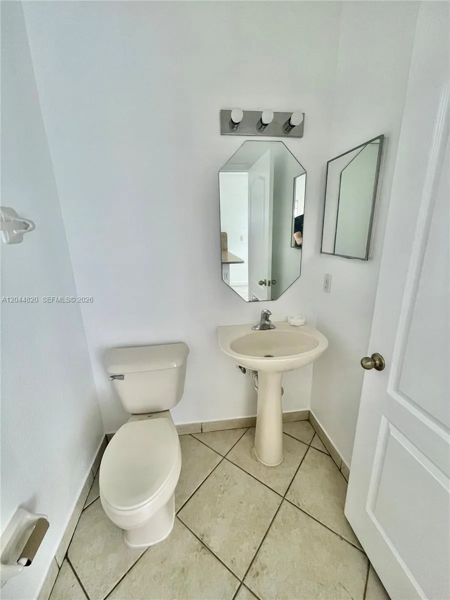 21477 SW 85th Psge #21477 Cutler Bay, FL 33189