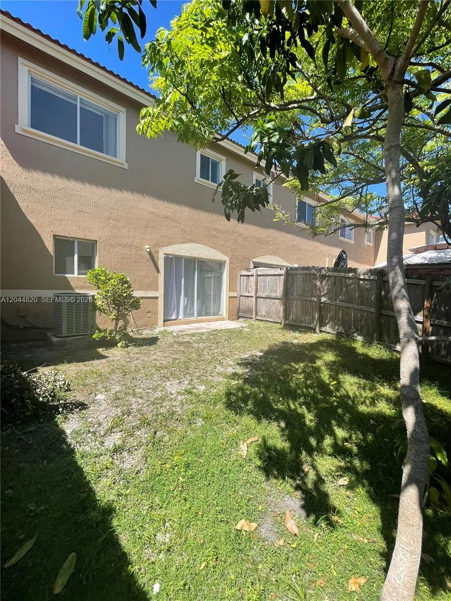 21477 SW 85th Psge #21477 Cutler Bay, FL 33189