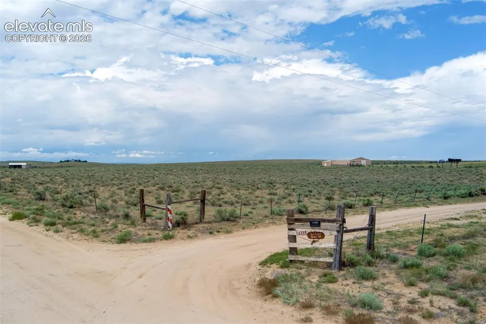 14335 Whistling Hills Lane Colorado Springs, CO 80928