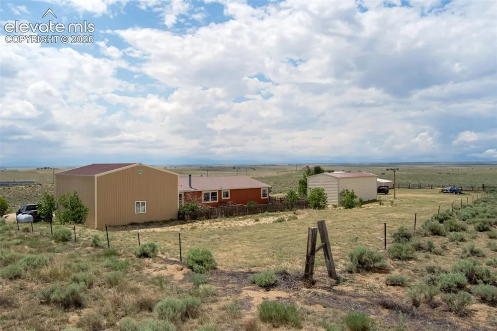 14335 Whistling Hills Lane Colorado Springs, CO 80928