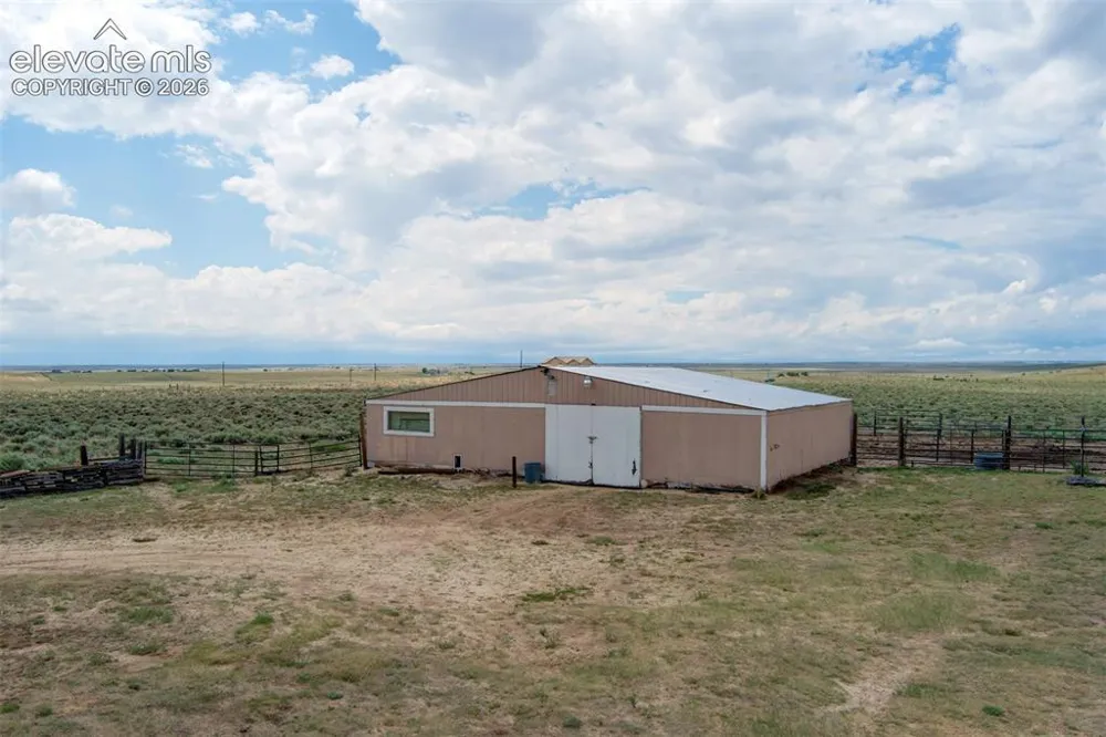 14335 Whistling Hills Lane Colorado Springs, CO 80928