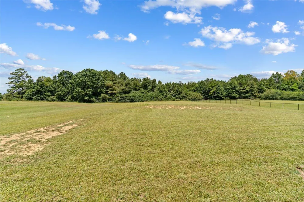 1067 Tucker School Road Cohutta, GA 30710