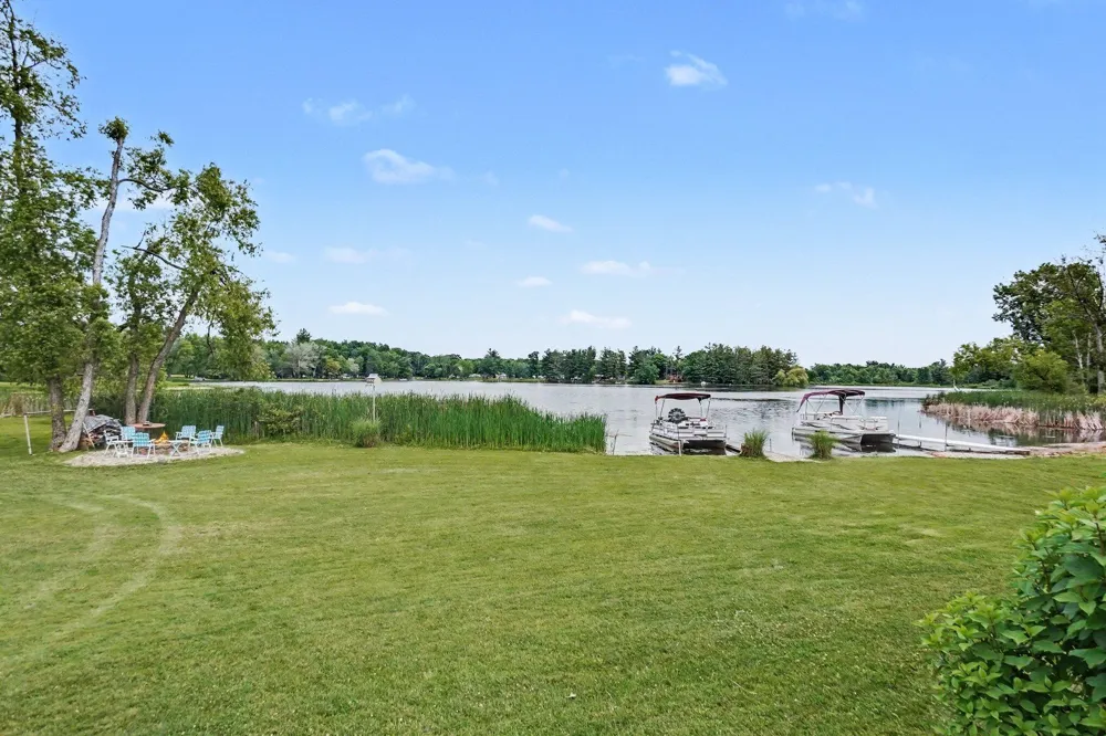 3452 W Lake Drive Orient Township, MI 49679