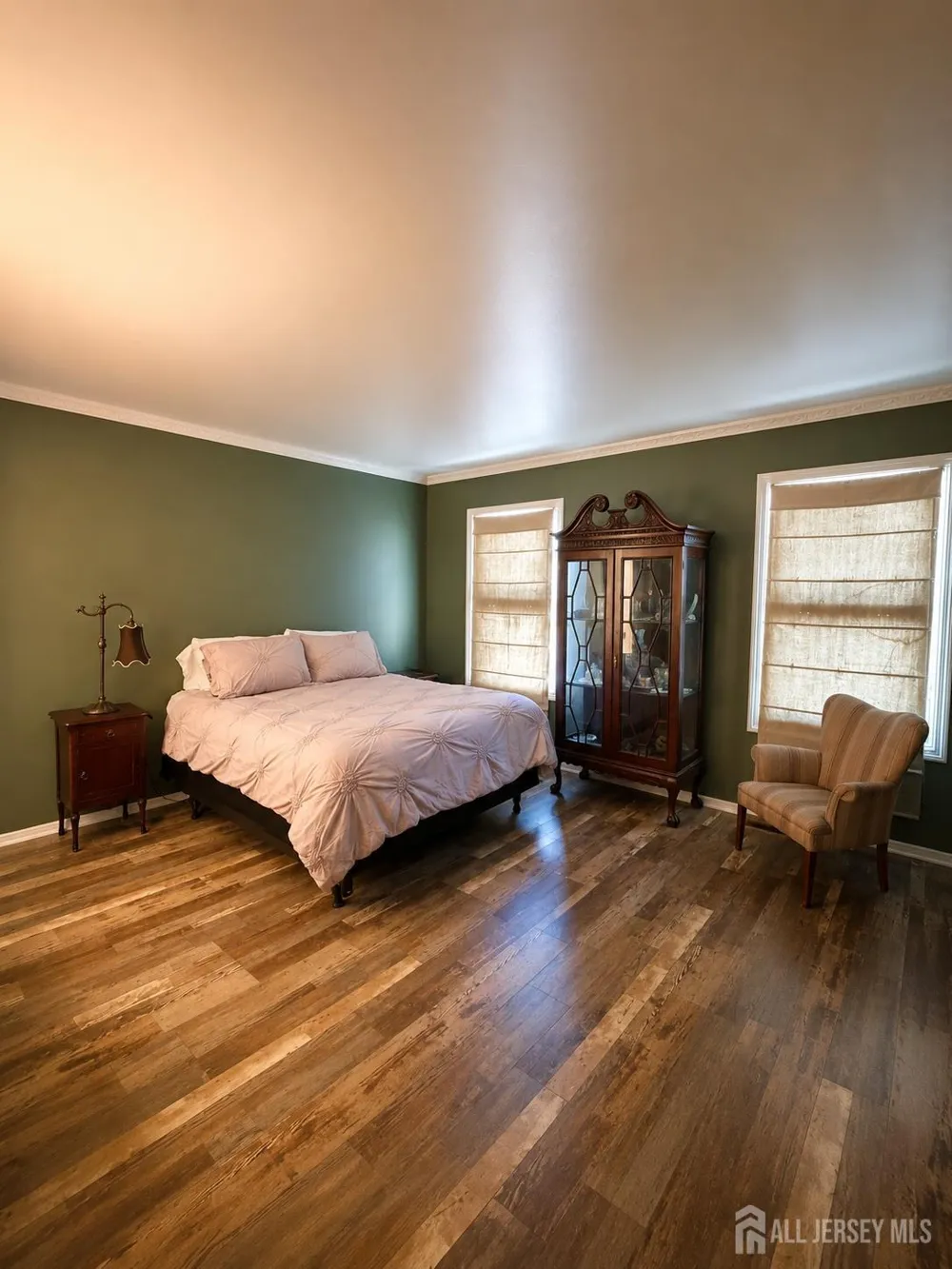 121 Joan Court Jackson, NJ 08527
