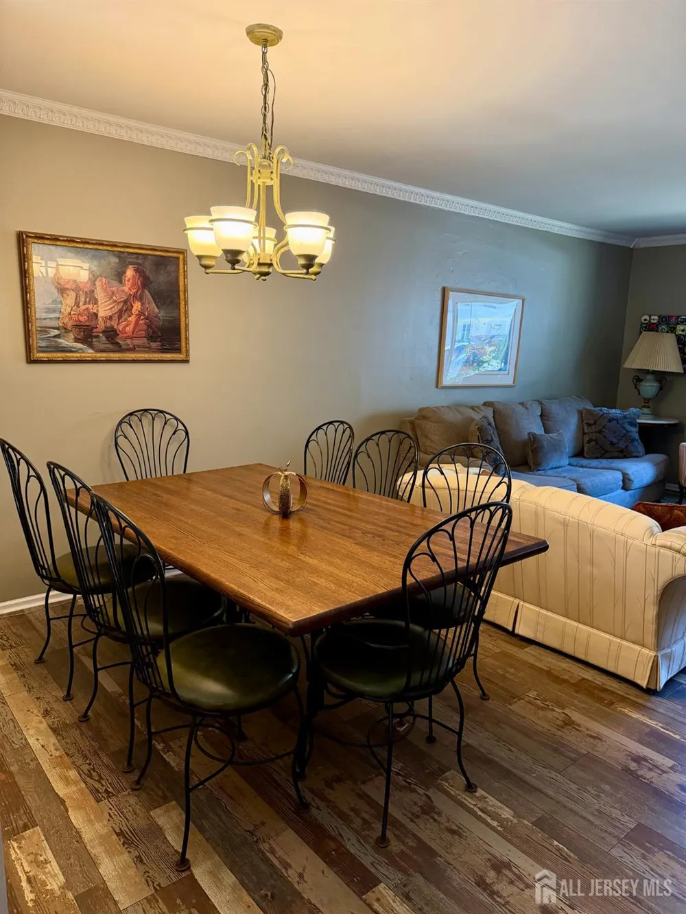 121 Joan Court Jackson, NJ 08527