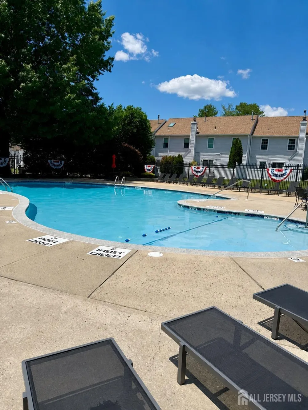 121 Joan Court Jackson, NJ 08527