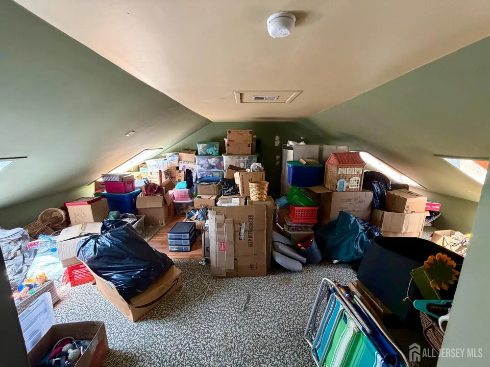 121 Joan Court Jackson, NJ 08527