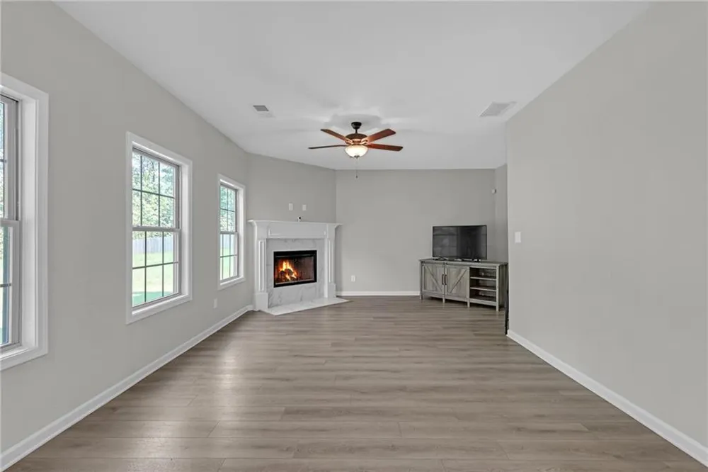 4589 Capulet Court Forsyth, GA 31029