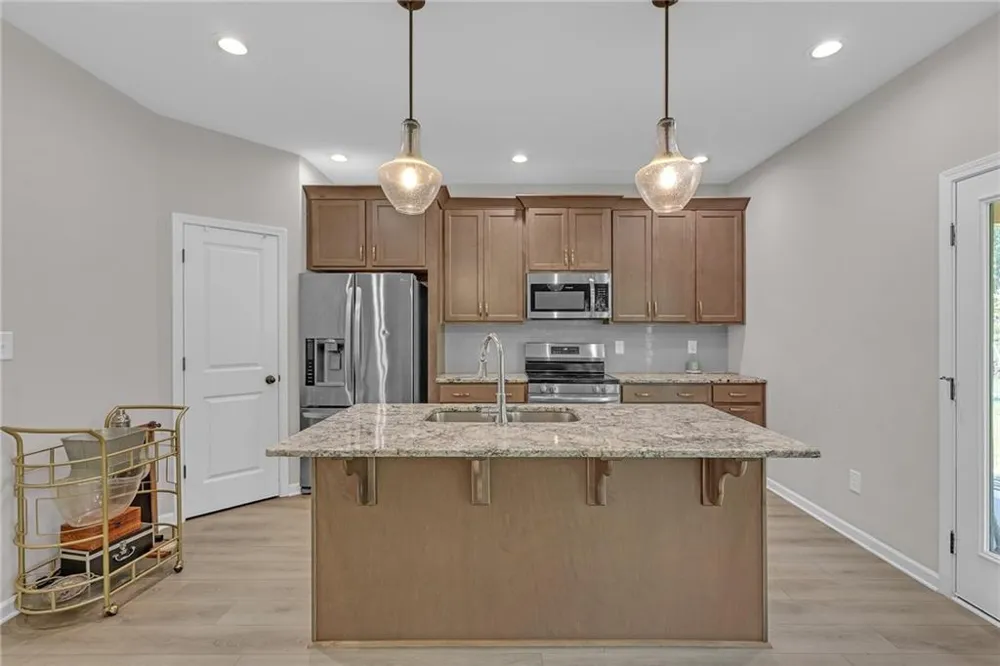 4589 Capulet Court Forsyth, GA 31029