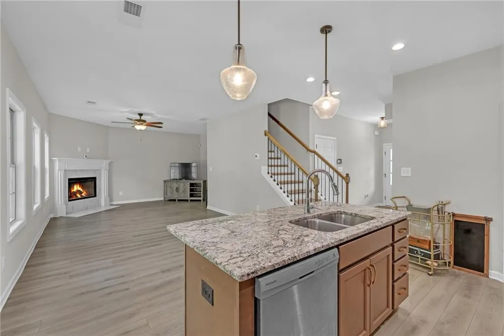 4589 Capulet Court Forsyth, GA 31029