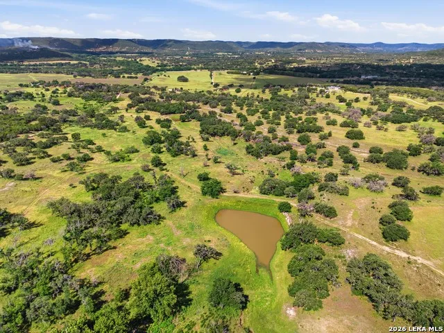 18954 STATE HIGHWAY 16 N Medina, TX 78055