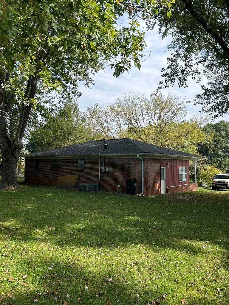 621 Miller Street Young Harris, GA 30582