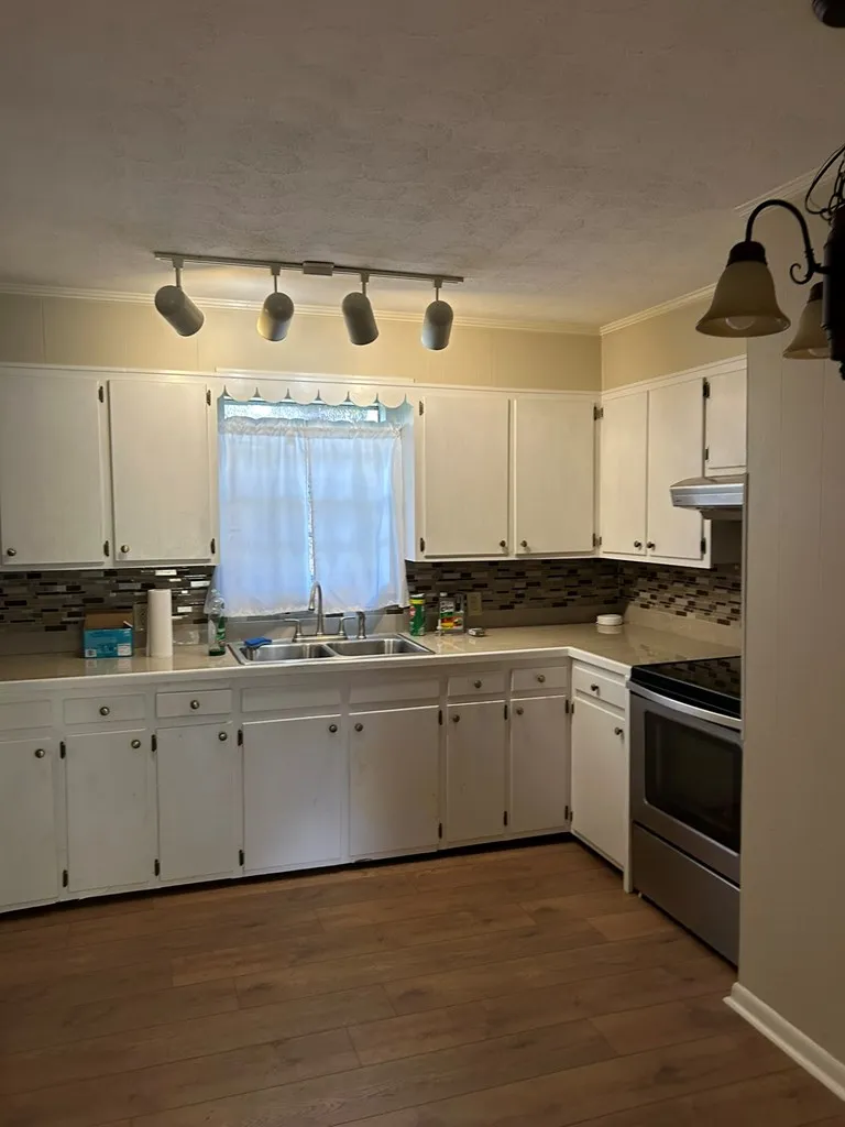621 Miller Street Young Harris, GA 30582
