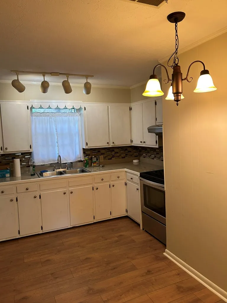 621 Miller Street Young Harris, GA 30582