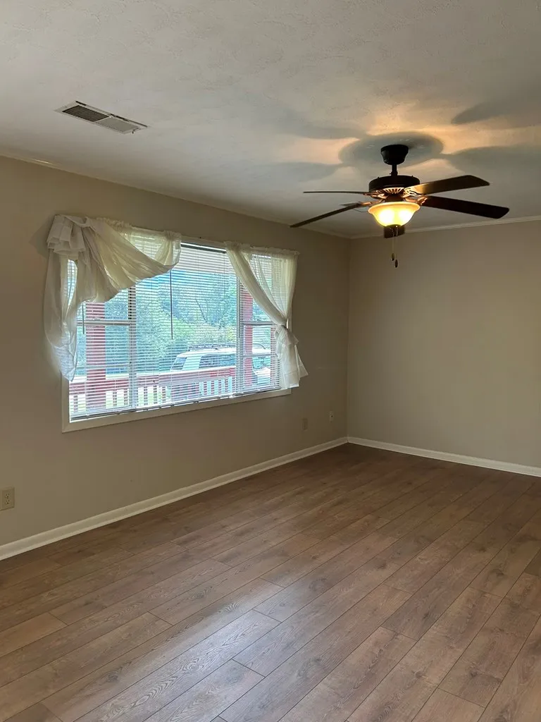 621 Miller Street Young Harris, GA 30582