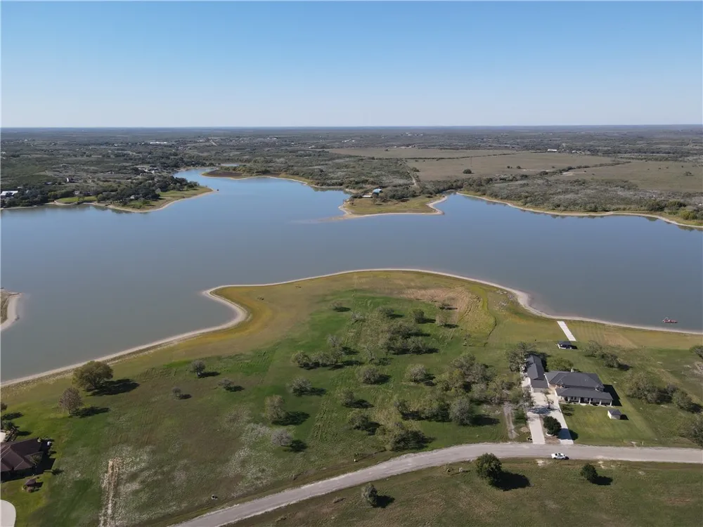 9 Nakishwana Cir Sandia, TX 78383