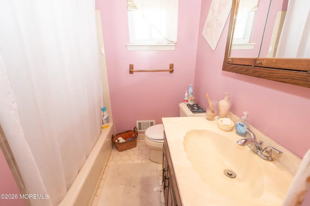 2 Garden Terrace Hazlet, NJ 07730